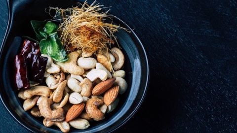 Helping nuts brands win against private label in Western Europe.